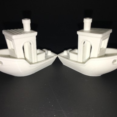 White PLA 200 microns(left0 vs 50 microns